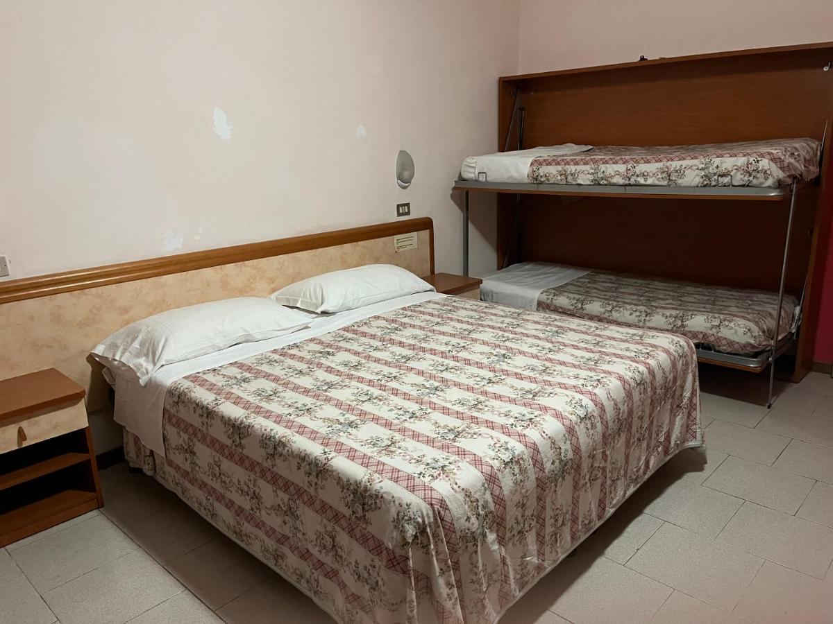 Hotel Zucconi Montecatini Terme Eksteriør bilde