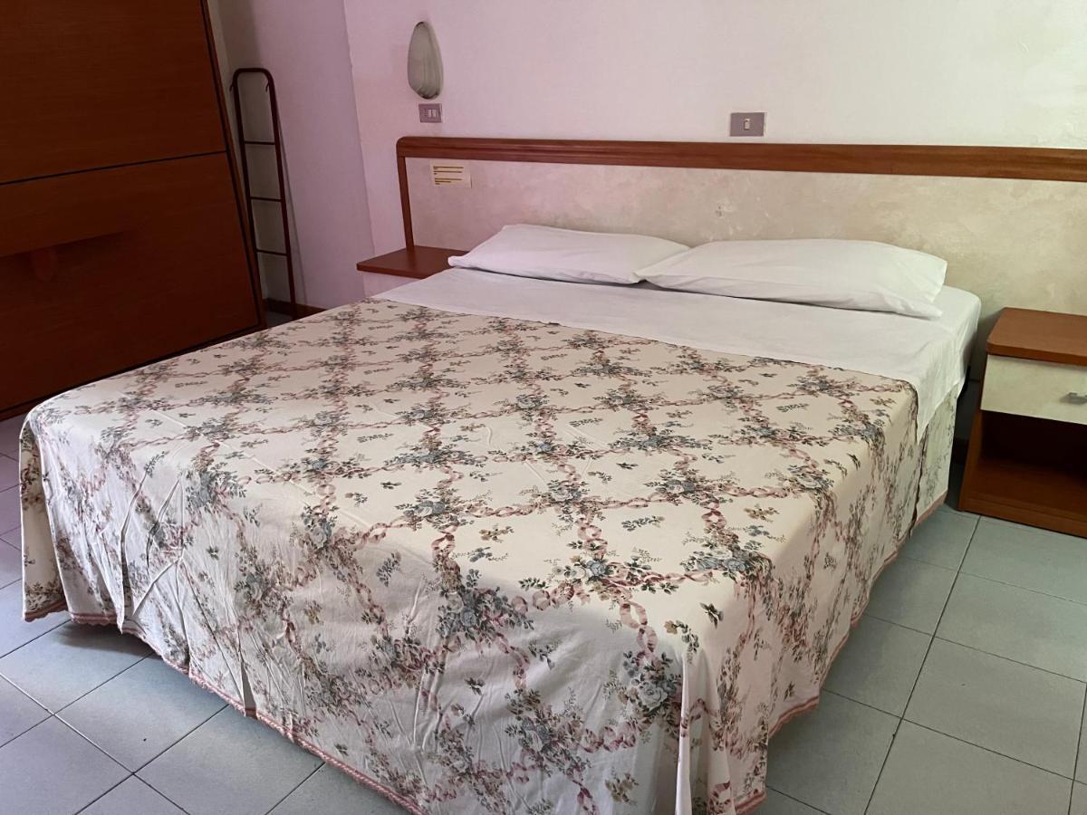 Hotel Zucconi Montecatini Terme Eksteriør bilde
