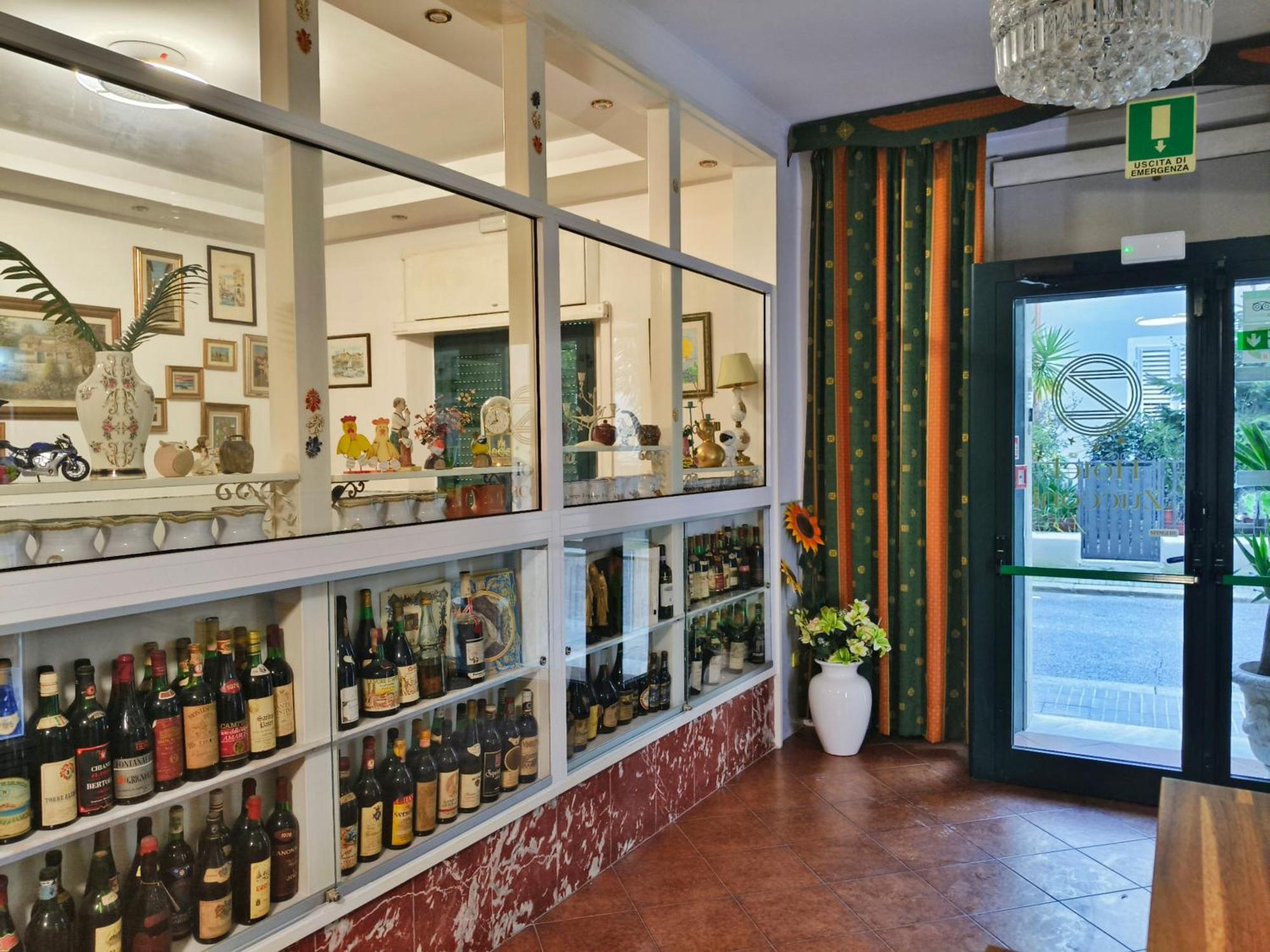 Hotel Zucconi Montecatini Terme Eksteriør bilde